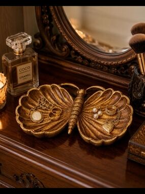 Ornate Butterfly Jewelry Dish Faux Wood Resin Catchall Decor
